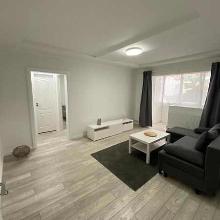 Ferienwohnung Apartament Lugoj Exterior foto