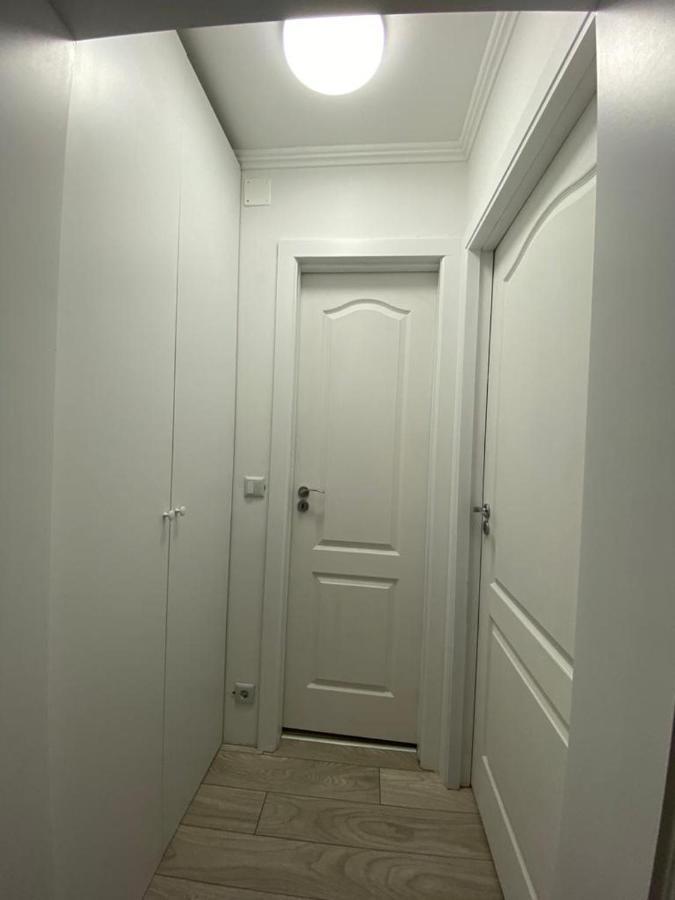 Ferienwohnung Apartament Lugoj Exterior foto